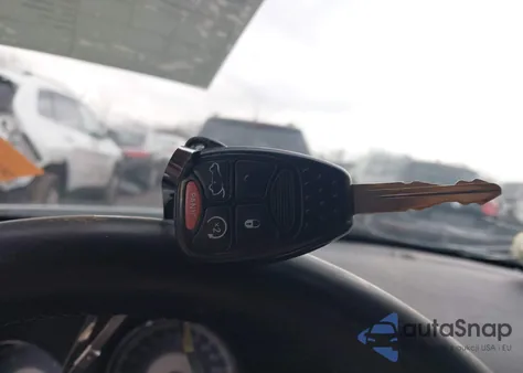 2012 Chrysler 200 Limited z USA, uszkodzony, nr VIN 1C3CCBCG8CN254110